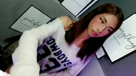 yannafucks online show from July 3, 11:15 am