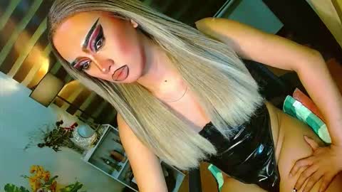 miss yasii online show from May 1, 8:58 pm