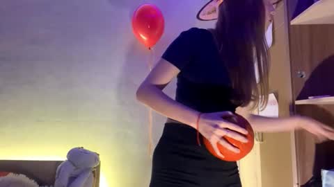 Amy online show from November 9, 2:31 pm