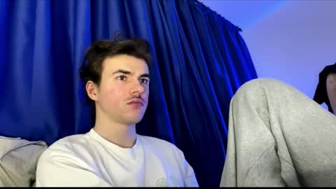 yayay333 online show from January 7, 8:36 pm