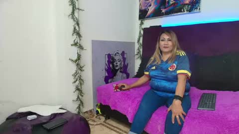 yayita online show from July 11, 4:54 pm