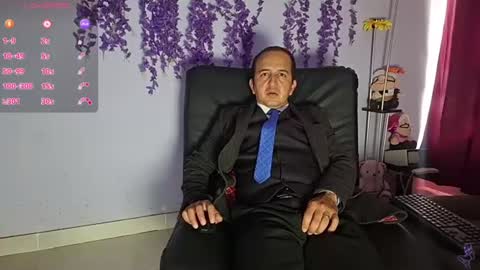 Hazzan y Greisy online show from July 1, 6:05 pm
