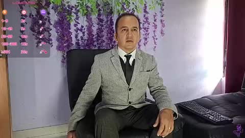 Hazzan online show from June 8, 1:23 pm