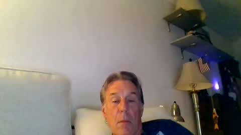 yeah_baby6988 online show from May 19, 3:13 am