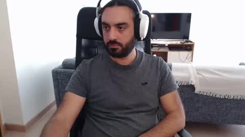 Snapshot of yeeaahoo chatting on September 23, 7:13 am yeeaahoo online show from September 23, 7:13 am