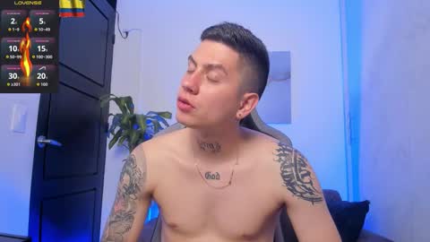 YEIKO ROMERO online show from November 1, 10:09 pm