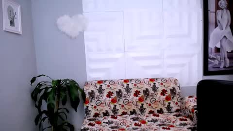 YEM online show from February 7, 6:22 pm