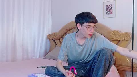 yeremmy_twink online show from July 18, 8:44 pm