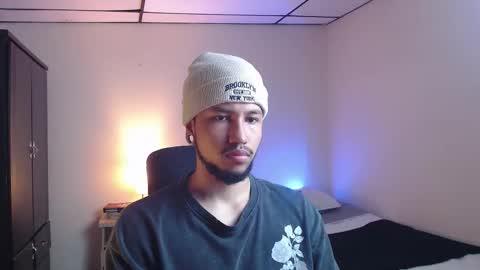 Yeff ind. model  online show from November 16, 12:01 am