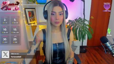 yeriawaddell  online show from January 5, 10:19 pm