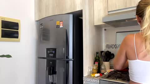 Zlata online show from February 23, 7:17 pm