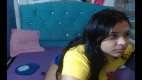 yesamin_stone18 online show from June 17, 12:10 pm