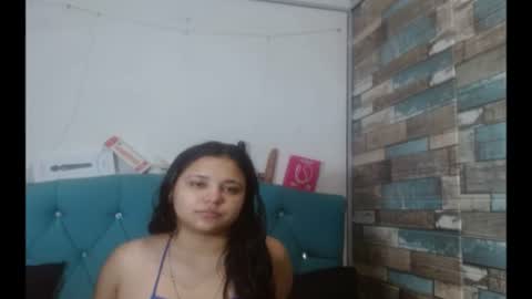 yesamin_stone18 online show from June 18, 12:10 pm