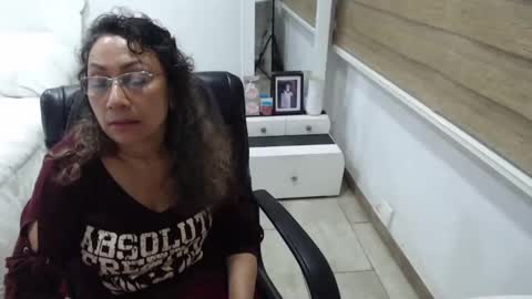 jessy online show from November 19, 2:33 am