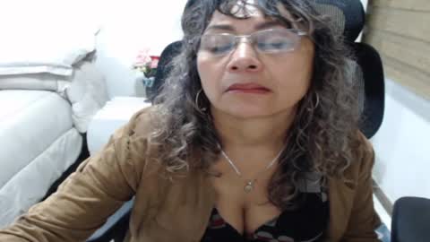 jessy online show from July 19, 3:31 am