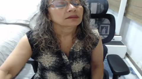 jessy online show from June 18, 11:32 pm