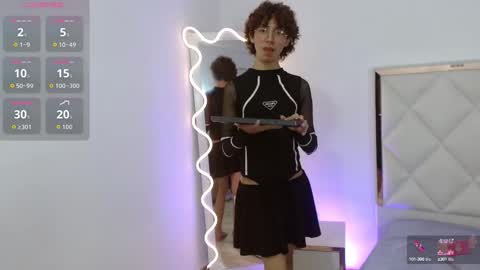  Yessy  online show from September 25, 8:16 pm