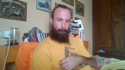 yeti_92 online show from September 22, 4:11 pm