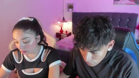 Yiing and yang online show from September 17, 10:46 pm