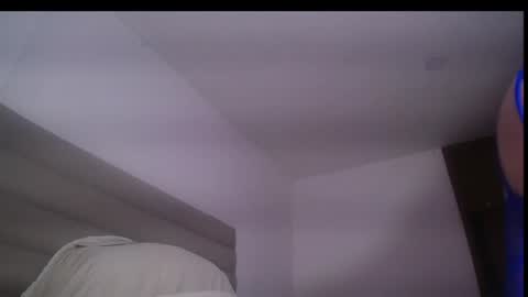 Yiny online show from July 2, 11:04 am