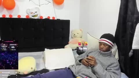 yinyyanghot online show from October 25, 1:33 pm