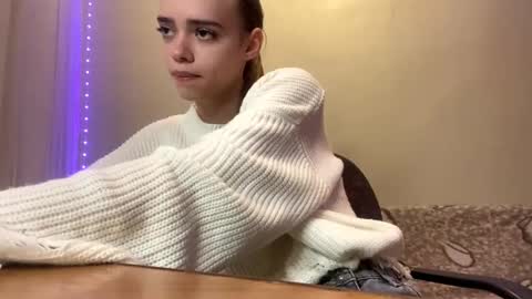 Kristi online show from March 13, 6:33 pm