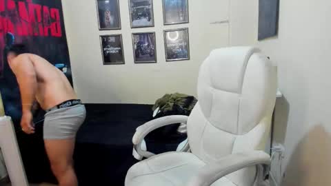 yker online show from February 18, 9:53 am