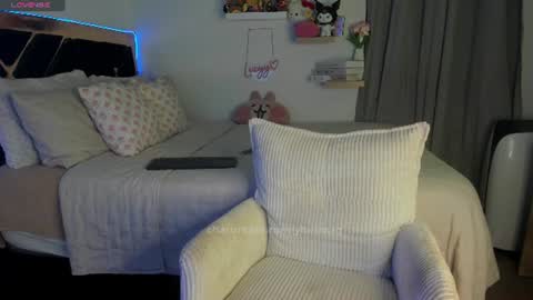 lucy online show from June 25, 4:20 am