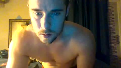 Single man online show from November 5, 5:42 am