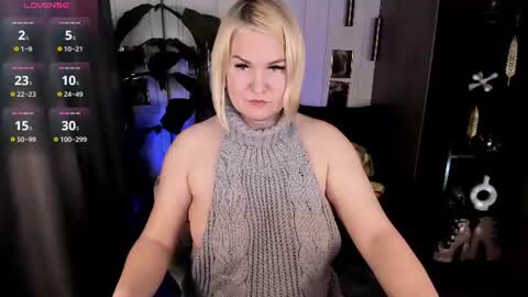 Yolanda online show from July 6, 8:22 pm