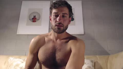 Yoooups online show from October 31, 6:03 am