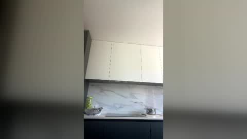 yosep127080 online show from June 10, 10:47 am