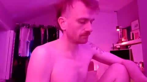 yoshiyoshi69 online show from March 8, 9:30 pm