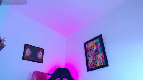 Enzo online show from January 9, 4:18 am