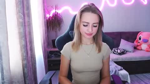 Bella online show from October 6, 7:59 am