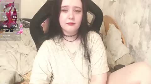 your_8a8y online show from July 28, 5:02 pm