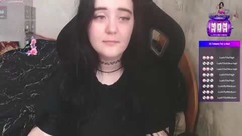 your_8a8y online show from July 5, 2:02 pm