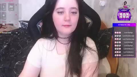 your_8a8y online show from June 26, 2:33 pm