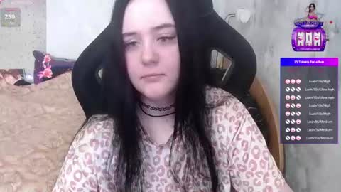 your_8a8y online show from July 14, 5:34 am