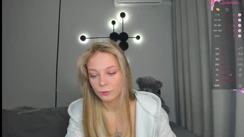 Alice online show from October 12, 2:15 am