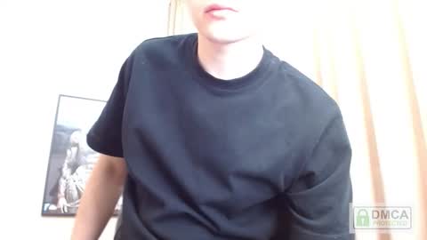 your_bunny123 online show from December 14, 3:46 am