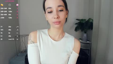 Lina online show from March 7, 11:32 am