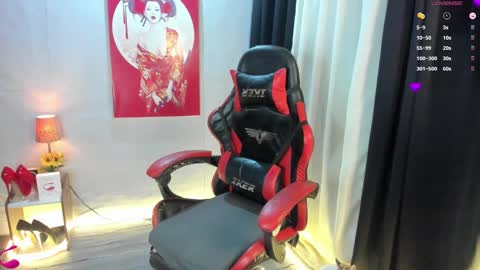 YourSeductiveWife online show from December 31, 4:04 pm