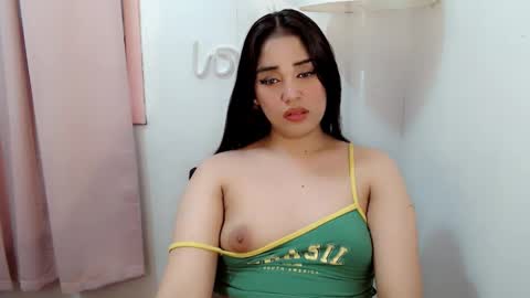  GWEN  online show from February 22, 10:23 pm