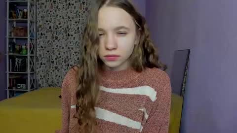 Leslie online show from February 4, 10:46 pm