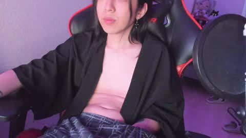 Han   online show from May 19, 1:01 am