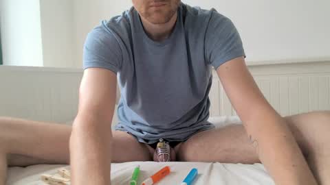 your_slave_boi online show from August 1, 1:02 pm