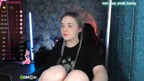 Molly online show from September 17, 4:05 am