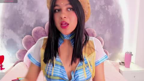Zoe  online show from April 25, 5:53 am