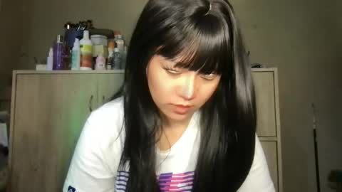 Snapshot of your_sweetmaria chatting on February 10, 2:52 am Maria online show from February 10, 2:52 am